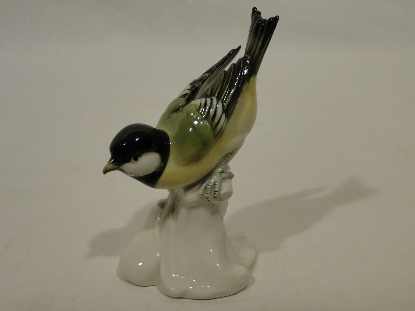 Régi Volkstedter porcelán madár 11 cm